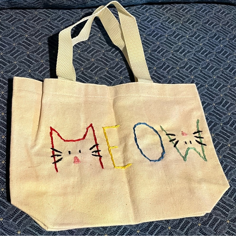 HAND-EMBROIDERED MEOW Cat Tote – 1 of 4 Designs. - Picture 3 of 8